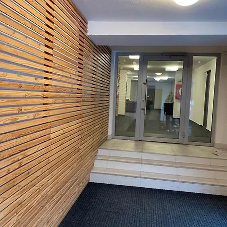 アパート Lilly - Free Parking